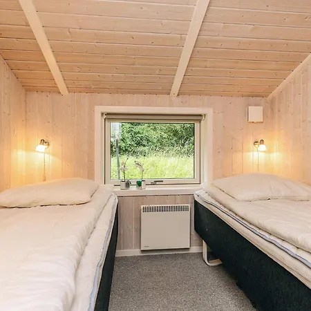 別荘 Three-bedroom In Knebel 21 *