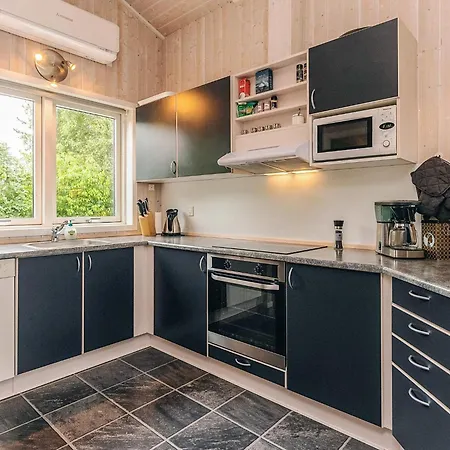 Three-bedroom In Knebel 21 別荘